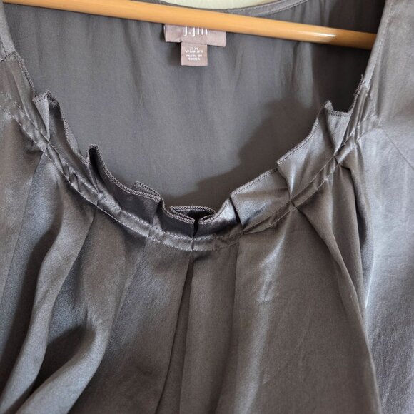J.Jill 100% Silk Pleated Ruffled Sleeveless Blouse Top Grey/Silver Size 2X Plus - Picture 5 of 10